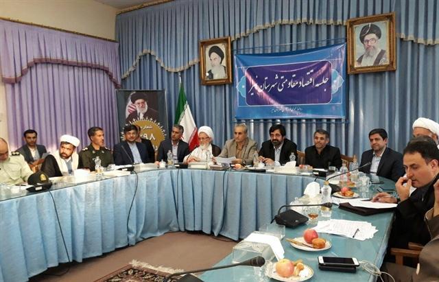 خطوط پروازی در اردبیل تقویت گردد
